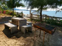 Sea Smile Resort Отели рядом с достопримечательностью «Вагхор Бич»