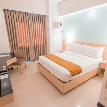 Zerenity Hotel & Suites