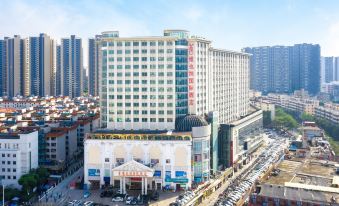 Vienna International Hotel (Shenzhen North Railway Station Wanzhong City)