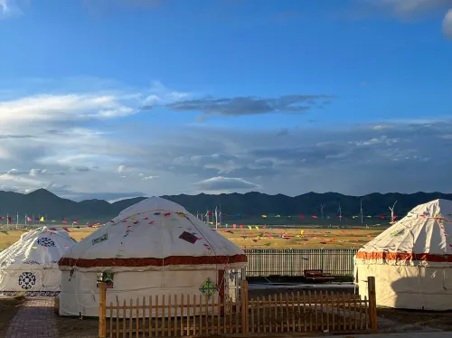 Sailimu Lake Landscape Manor