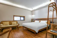 Nalati Yixiansen Fanjing Eden Garden Hotel