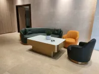 Me Young Me House Hotel (Xiangyin Changling Store) - parking