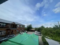 Jingpo Lake Mid Mountain · Bojing Resort - ที่มีที่จอดรถ