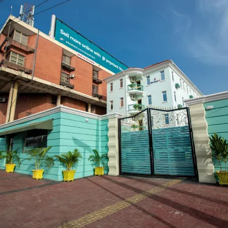Apartment 79 Hotel