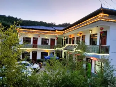 maijishan niaoyu huaxiang hotel