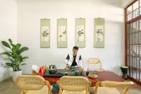Shaxi Fengshe Homestay - bar