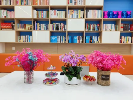 Yuexi Hotel Отели рядом с достопримечательностью «Qujing Normal University»