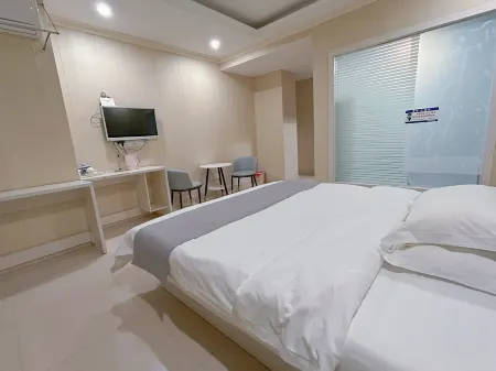 Guangchang Jiejia Hotel (County People's Government) Отели рядом с достопримечательностью «Lianhua Square»