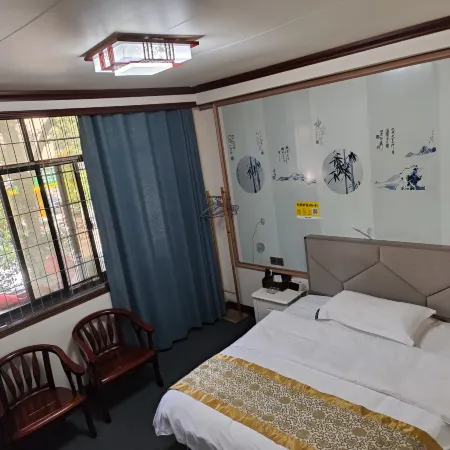 Yongzhou Jiangfeng Inn