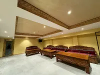 Junhui Hotel (Zhangye Colorful Danxia Scenic Area)