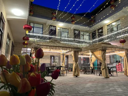 maijishanshikuxiaozhu Отели рядом с достопримечательностью «Maijishan Cave-Temple Complex»