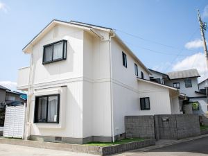 Nagashima Riverside House