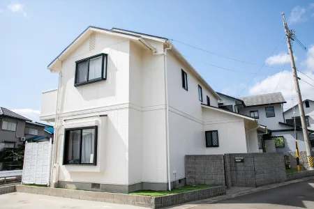 Nagashima Riverside House