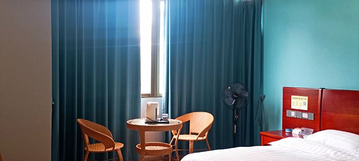 Luxi Hongfeng Business Hotel Hotels in Luxi County