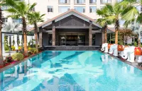 Chuxiong Purple Moon Bay Hot Spring Garden Hotel Hotel di Chuxiong