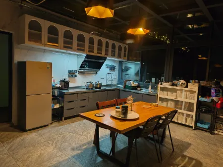 Caotang Garden Hotel Отели рядом с достопримечательностью «Shangta Ancient Town»