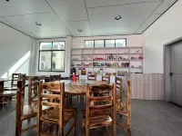 Youlai Homestay - Dağ Manzaralı