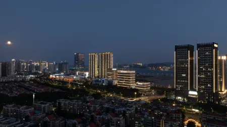 Atour Hotel, Hanjiang Road, Zhuangang New Town, Shantou Отели рядом с достопримечательностью «Shantou Polytechnic»