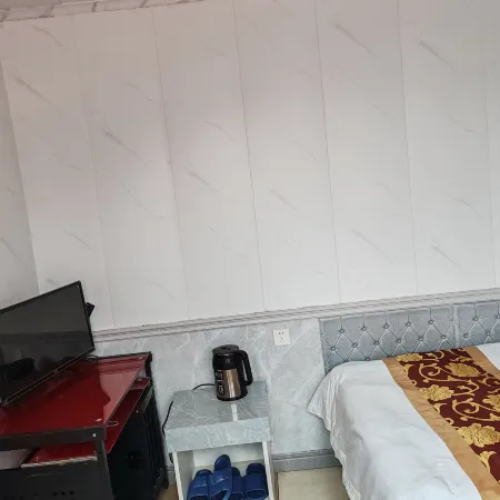 Tahe Ma Lao San Homestay (Shiba Station Passenger Terminal)