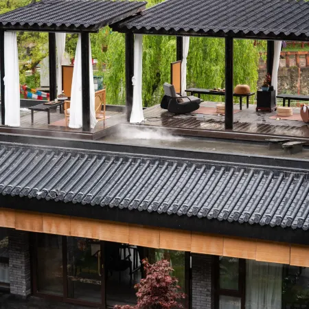Baoxing Yunshang Xuxi Hot Spring Hotel