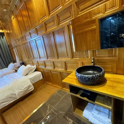Yangjin Malinka Homestay Hotels near Gemo Temple