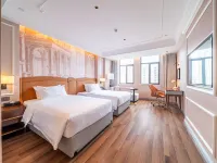 Vienna International Hotel (Xilinhot Municipal Government Xilin Square Branch) Hotels in Xilinhot
