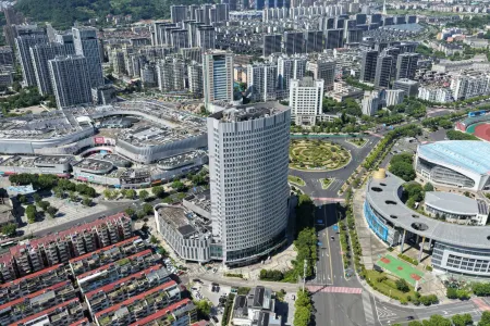 XIAOMANJIA HOTEL（Xinchang Grand Buddha  Ocean City Branch） Отели рядом с достопримечательностью «xinchangzhongguocxin chang zhong guo cha shihashi»