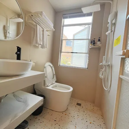 Ouqiyuan Homestay (Dianchi Lake Haigeng Dam)