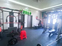 Qianjiang 2358 Homestay - Gym
