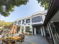 山見己民宿 岳麓区附近的飯店