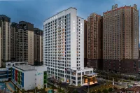 Quanji Hotel (Putian Wandaguangchang Xinghuafu Street Branch)