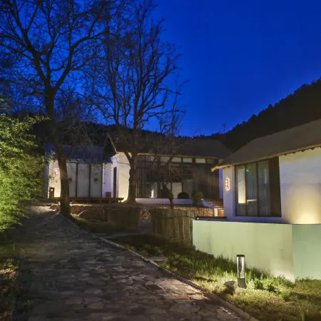 Xingze Longyin Mountain Lodge