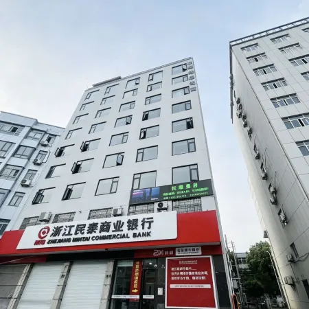 枟璟曼居公寓