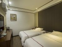 985酒店(重庆观音桥步行街店) - 雅致舒适双床房