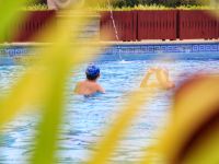 青岛金沙滩希尔顿酒店 - 室外游泳池