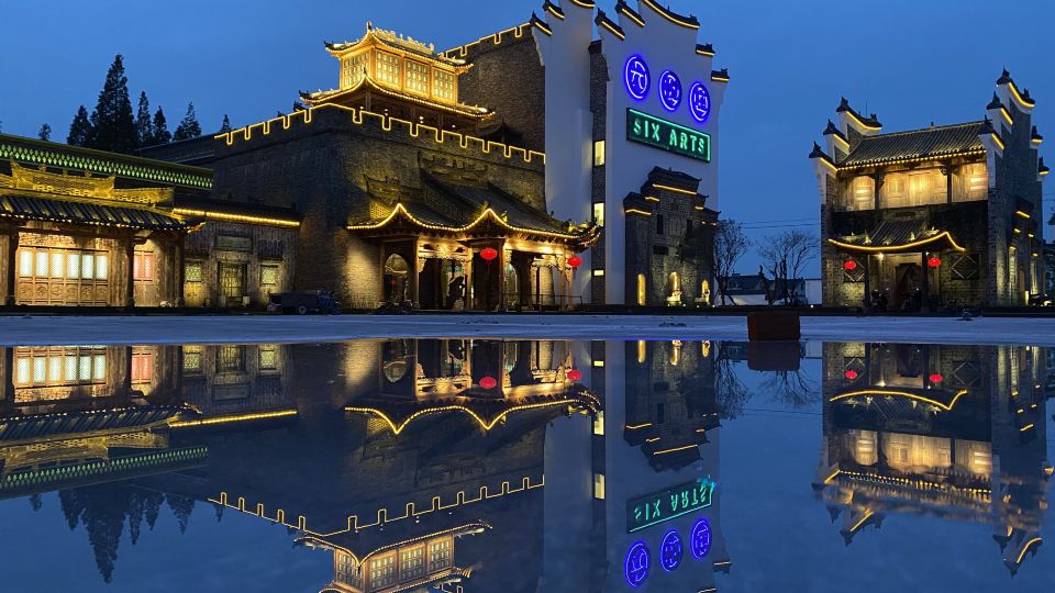 Six Arts Museum Hotel