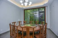 Jingxian Huizhu Hometown Inn (Moon Bay Scenic Area)