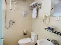 Pebble Hotel (Tonghua Ouya Jiangnan Street)