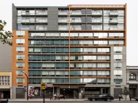 Oaks Perth Hotel Hotels near The Art Gallery of Western Australia | AGWA
