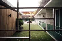 Hotel Sfera - balcony