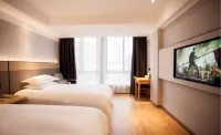 บิสซิเนส โฮเต็ลจินเตี้ยน เยว่ชิง - วิวภูเขา