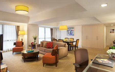 Somerset Grand Hanoi Отели рядом с достопримечательностью «Hanoi Open University»