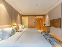 Golden Leaf V-Continent Hotel Hotels near Gongbei Border