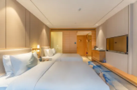 珠海金葉五洲皇冠酒店（拱北口岸高鐵站店）