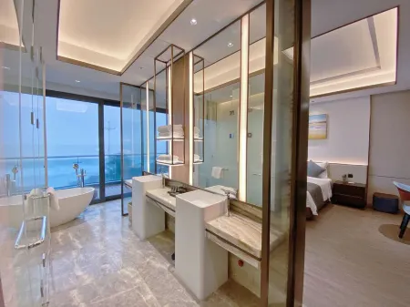 Grand Barony Hotel Отели рядом с достопримечательностью «Turtle National Reserve Areas»