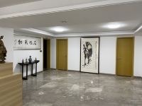 威海白天鹅公寓(市政府威高广场店) - 公共区域