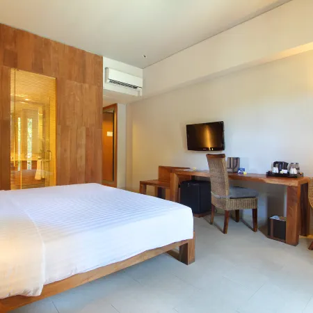 THE 1O1 Bali Oasis Sanur Отели рядом с достопримечательностью «Пляж Сегара»