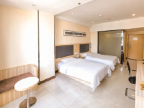 핀샹 익스프레스 체인 호텔 (둥싱 구오먼 항구)