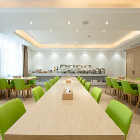 Vienna 3 Best Hotel (Old Town Hotel, People's Square, Kashgar)