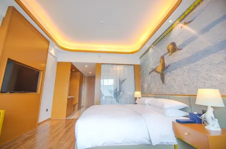 Longemont  happy World Hotel Отели рядом с достопримечательностью «Taihu Lake Longemont Paradise»